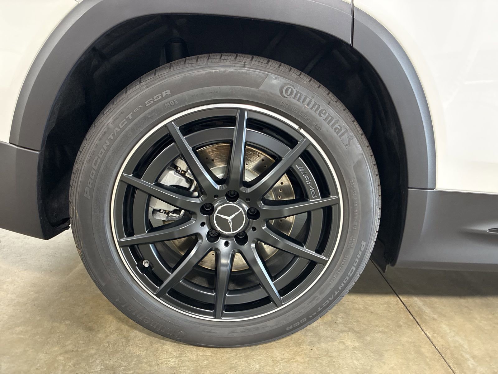 New 2026 Mercedes-Benz GLB 35 AMG 4MATIC image 6