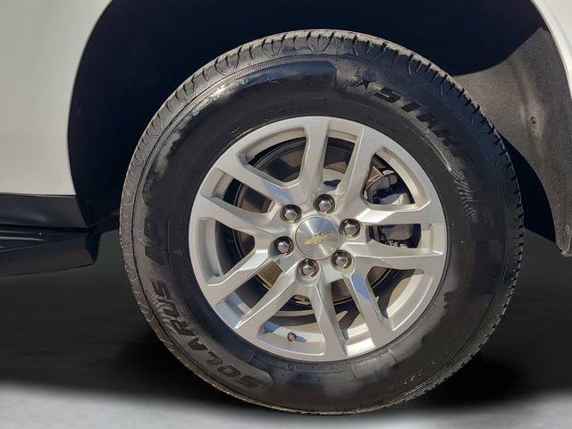 Used 2023 Chevrolet Suburban LT image 12