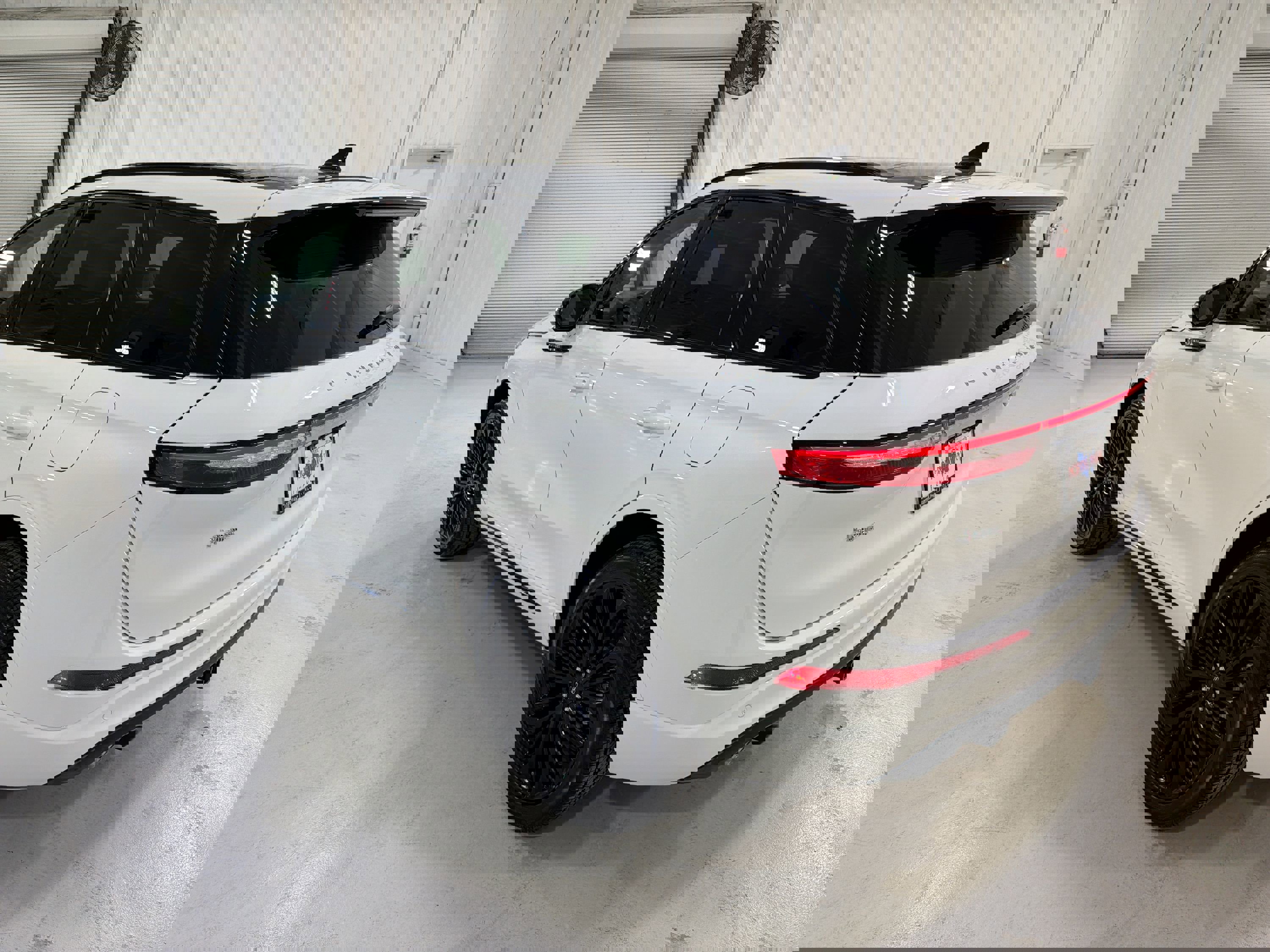 Used 2025 Lincoln Corsair Reserve w/ Equipment Group 202A image 26