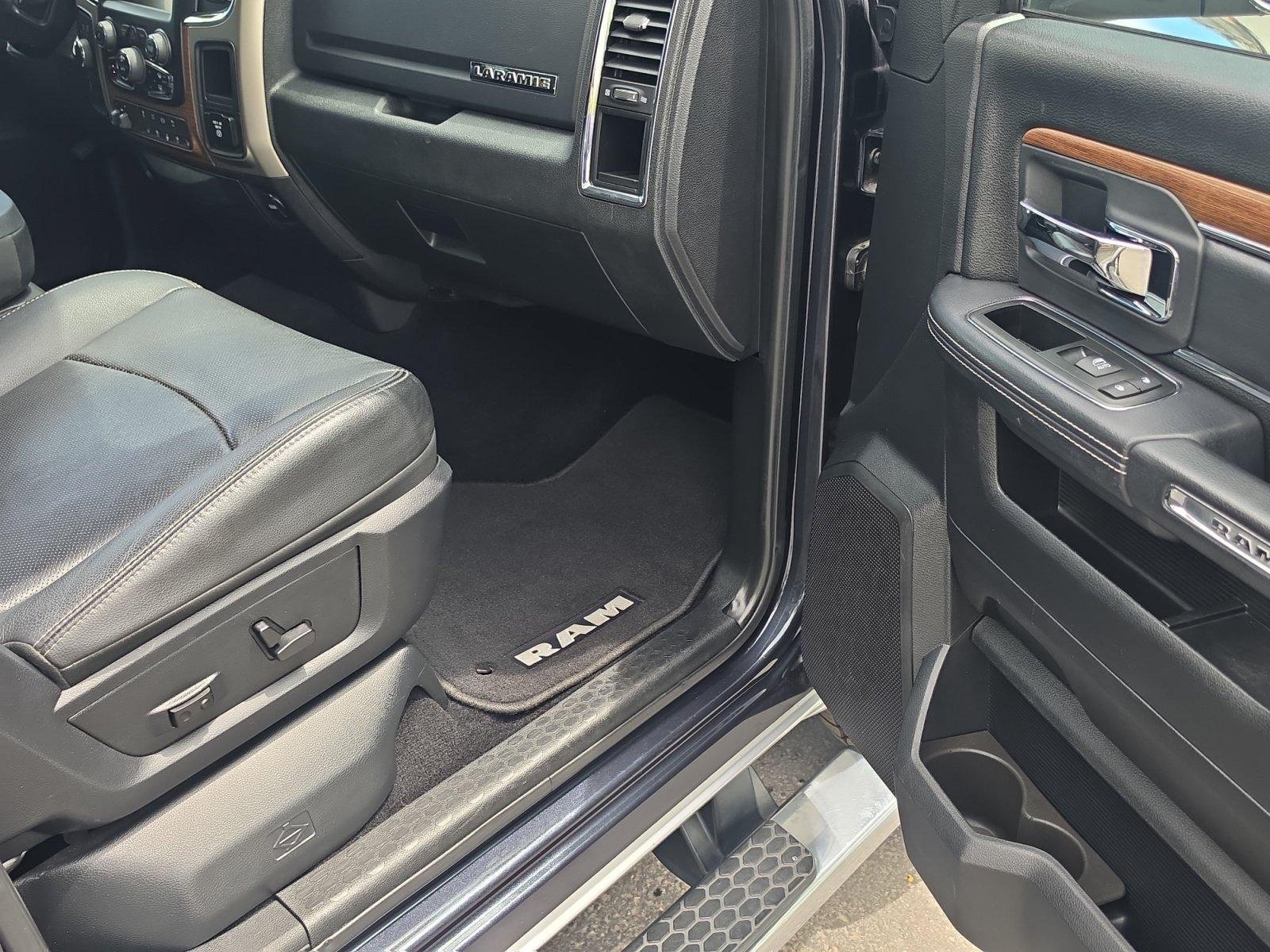 Used 2015 RAM 2500 Laramie AWD/4WD image 29