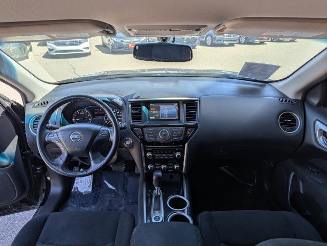 Used 2016 Nissan Pathfinder SV image 23