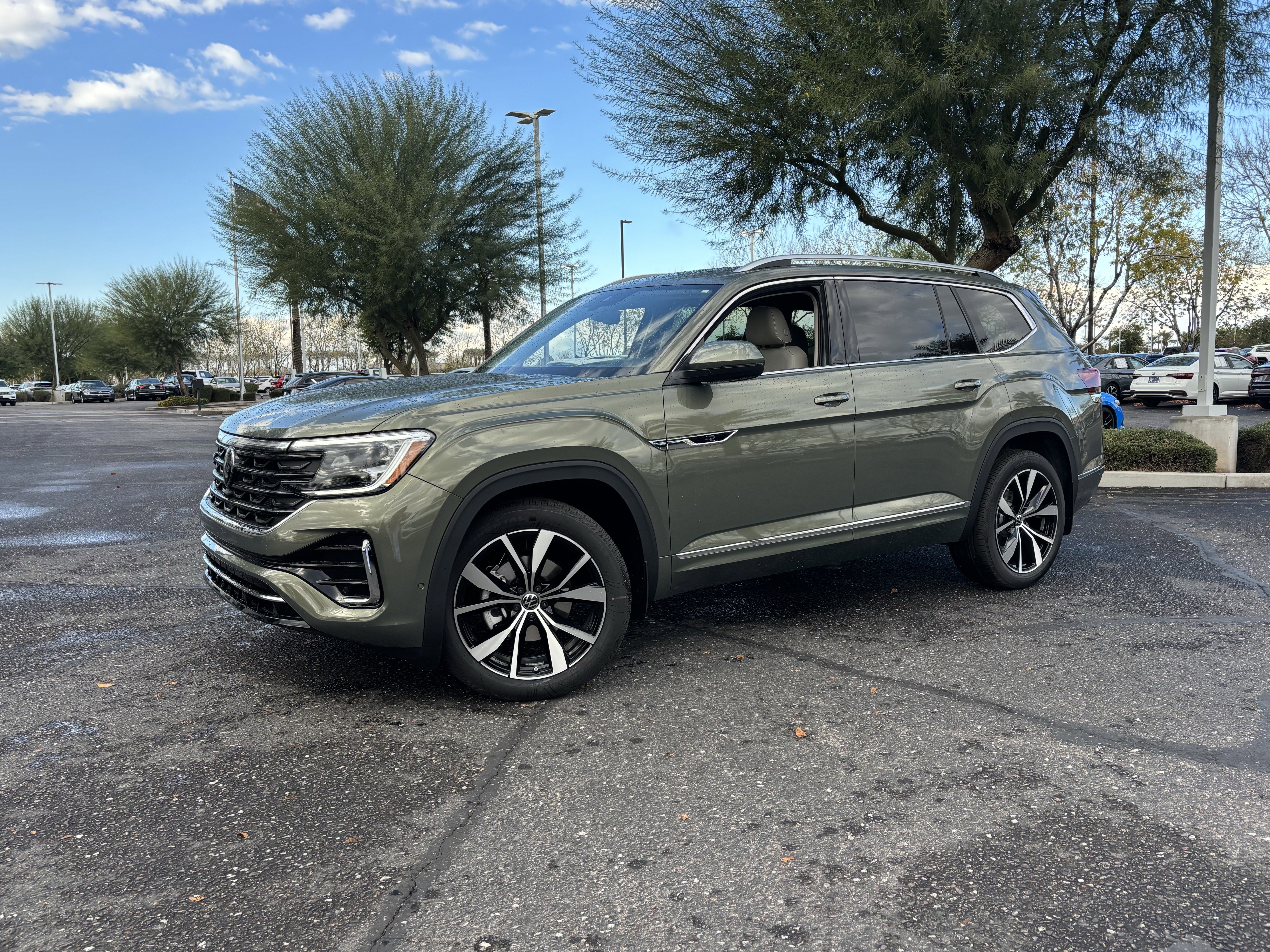 New 2026 Volkswagen Atlas SEL Premium R-Line image 22