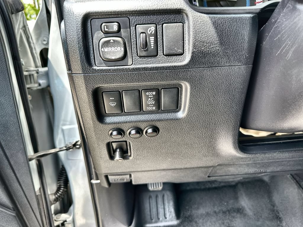 Used 2017 Toyota 4Runner TRD Pro AWD/4WD image 18