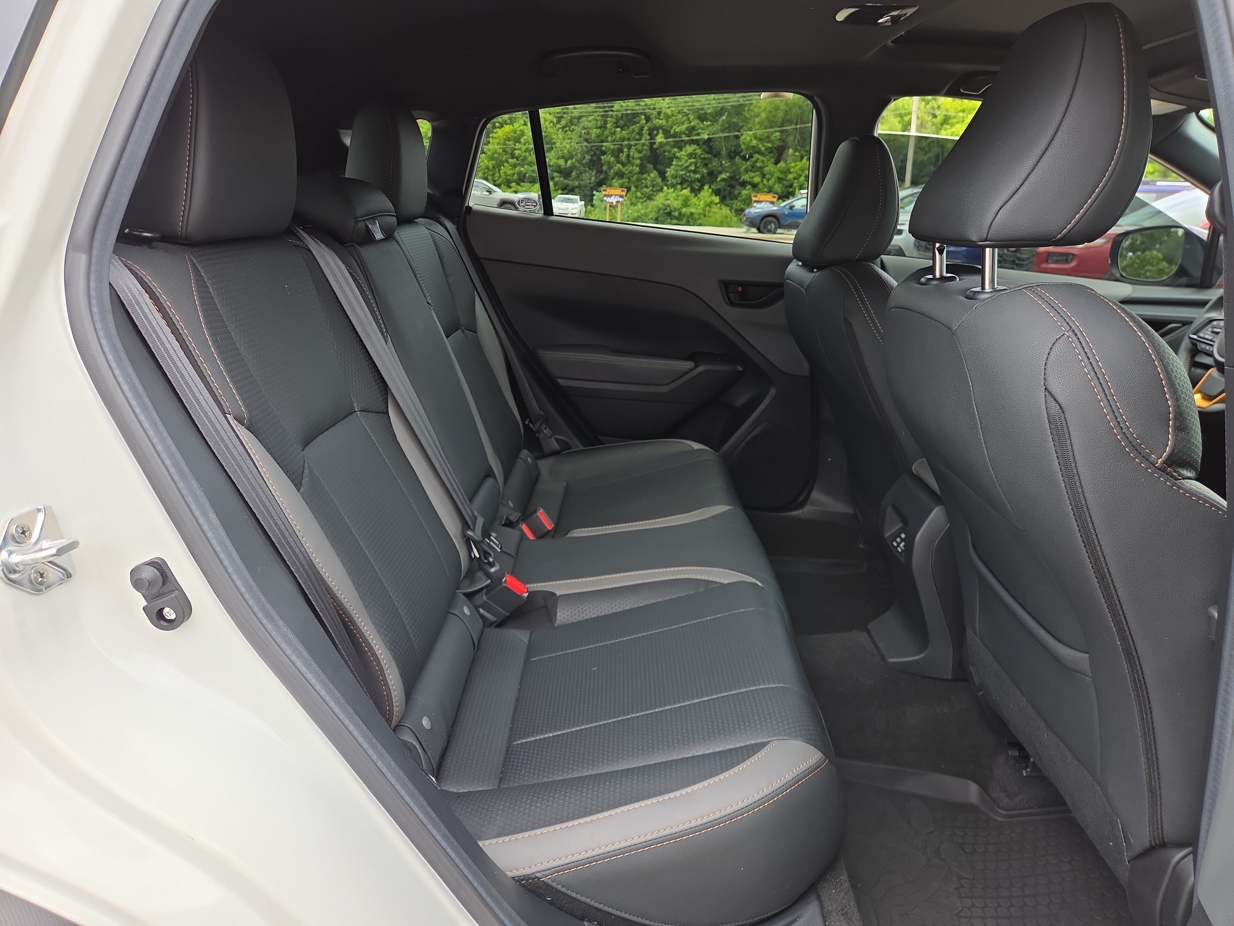 Used 2025 Subaru Crosstrek 2.5i Wilderness w/ Crosstrek Mirror Package AWD/4WD image 14