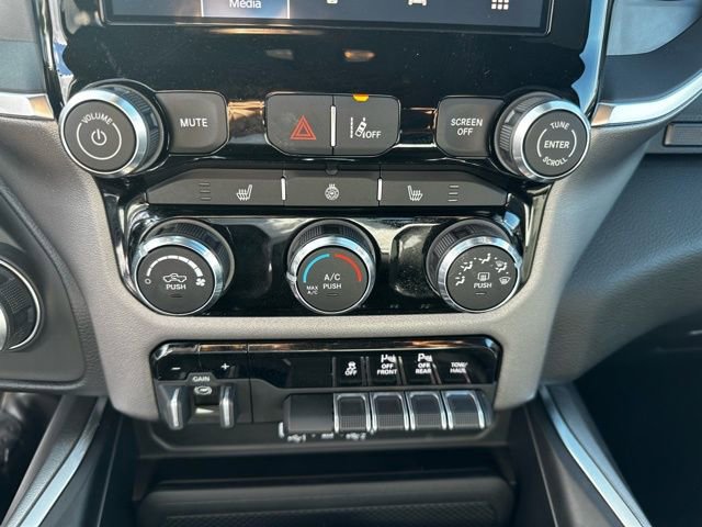 New 2026 RAM 1500 4x4 Crew Cab image 24