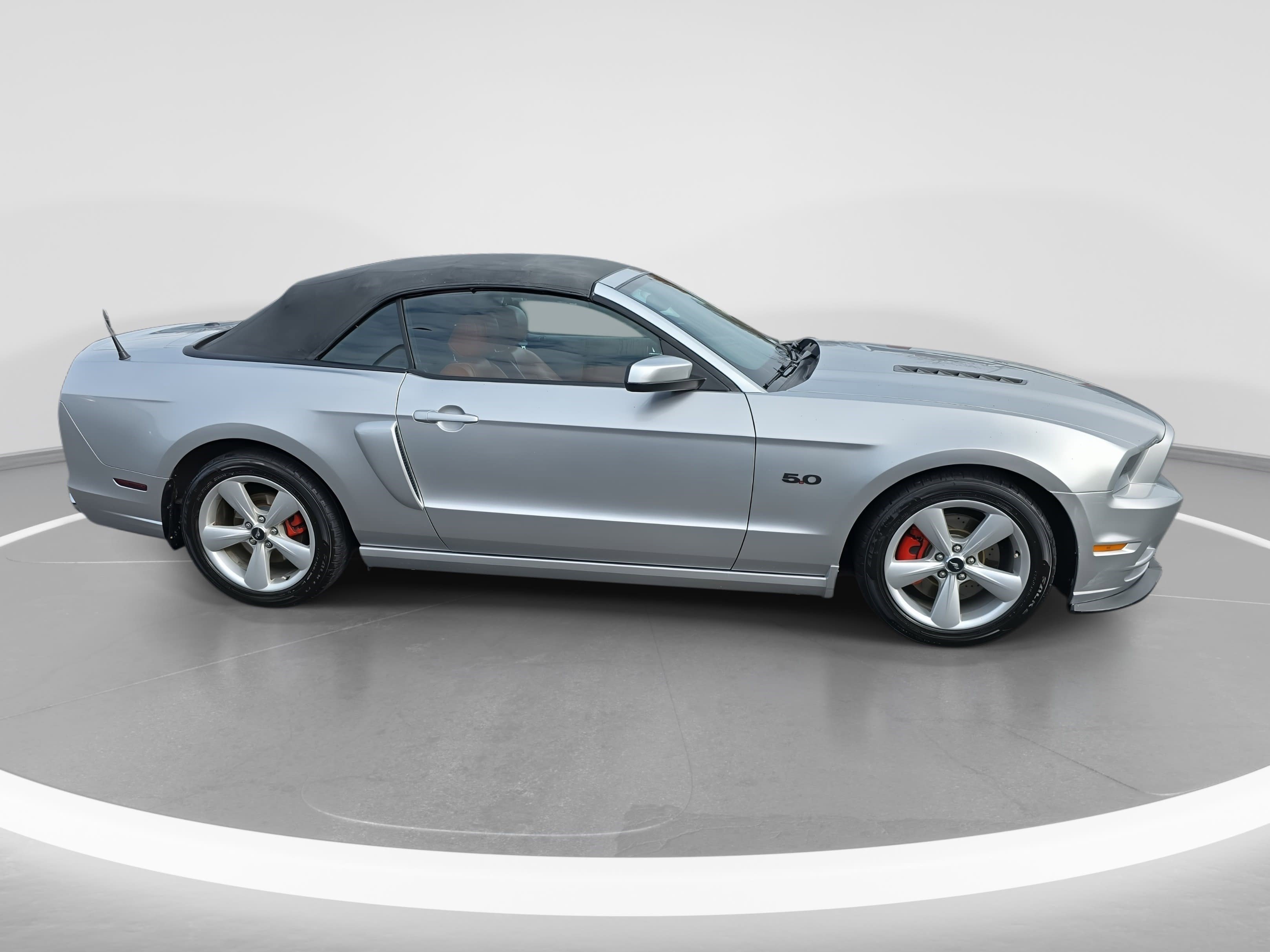 Used 2013 Ford Mustang GT Premium w/ Electronics Pkg image 4