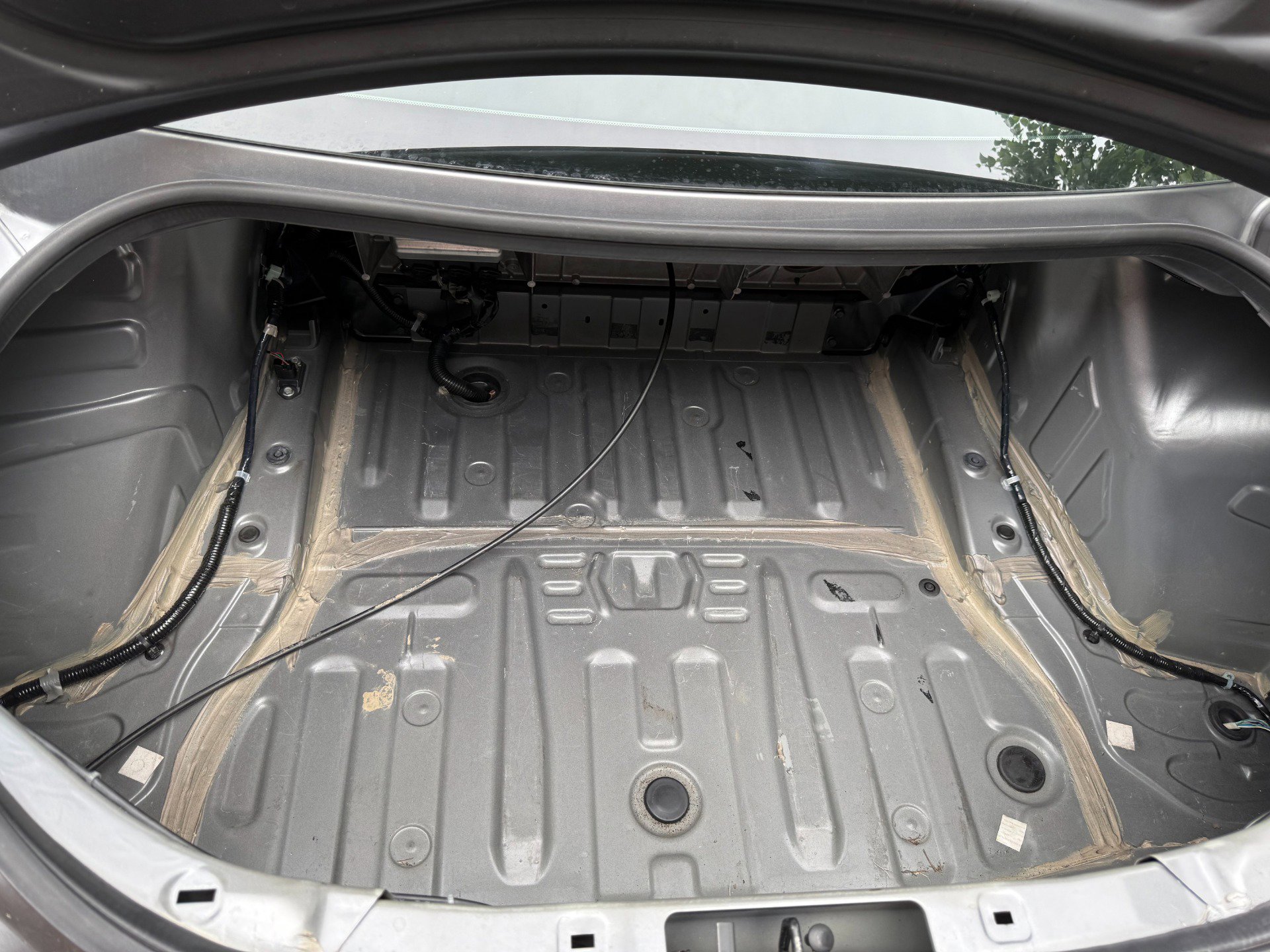 Used 2012 Nissan GT-R Premium AWD/4WD image 36