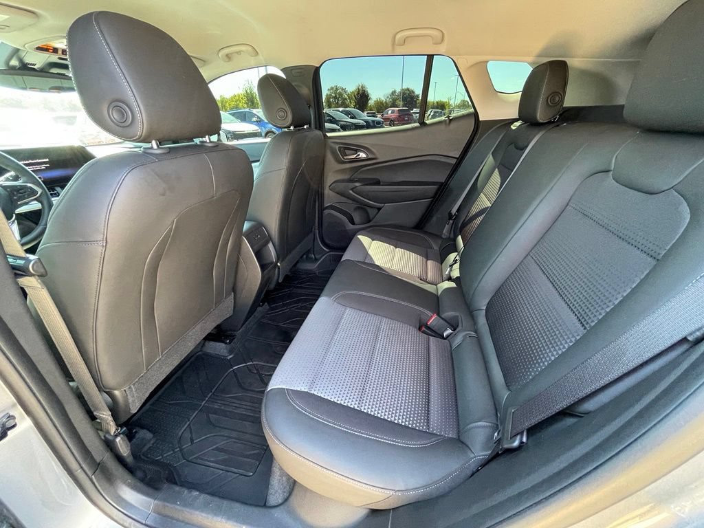 Used 2024 Chevrolet Trax LT w/ Driver Confidence Package FWD image 21