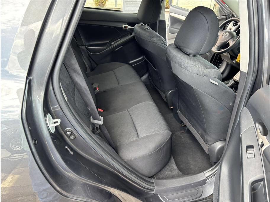 Used 2010 Toyota Matrix Base 4dr Wagon 4A FWD image 13