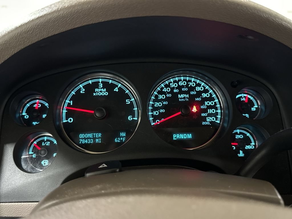 Used 2013 Chevrolet Avalanche LTZ AWD/4WD image 12
