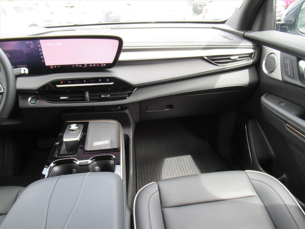 Used 2025 Buick Enclave Avenir w/ Super Cruise Package AWD/4WD image 14