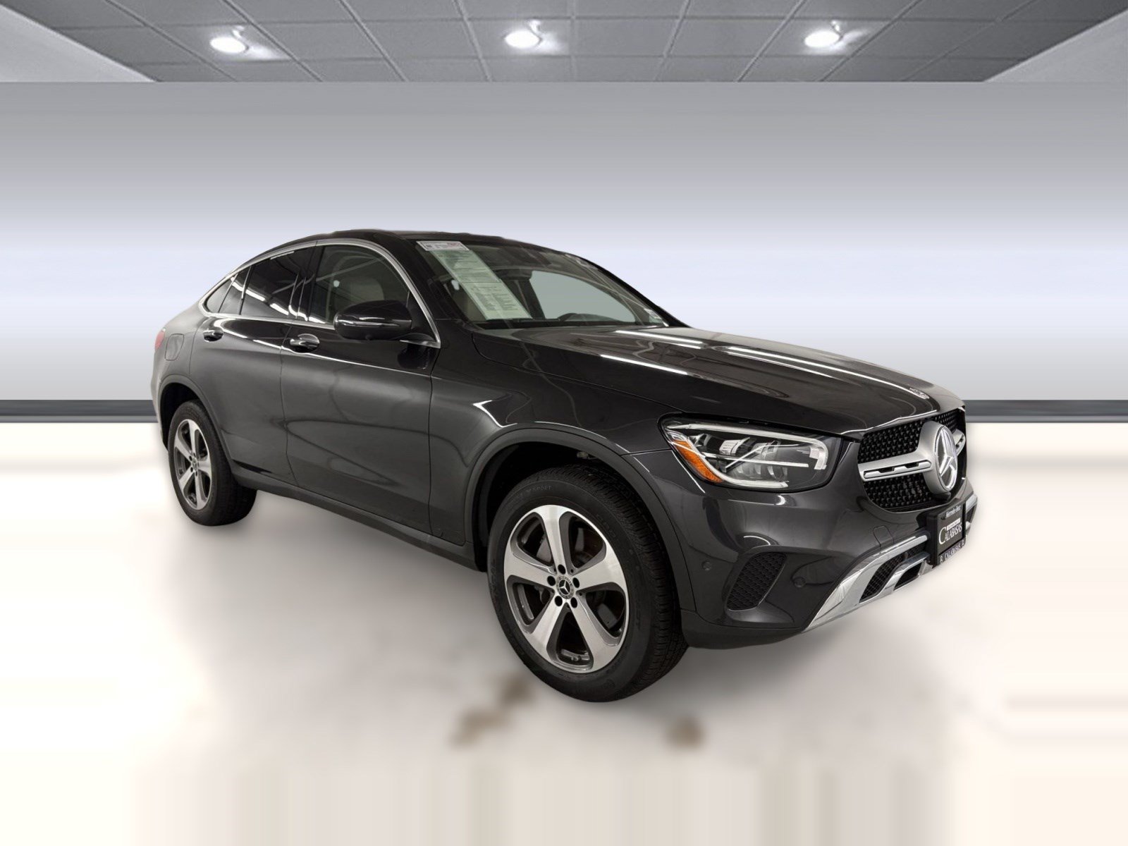Used 2023 Mercedes-Benz GLC 300 4MATIC Coupe image 7