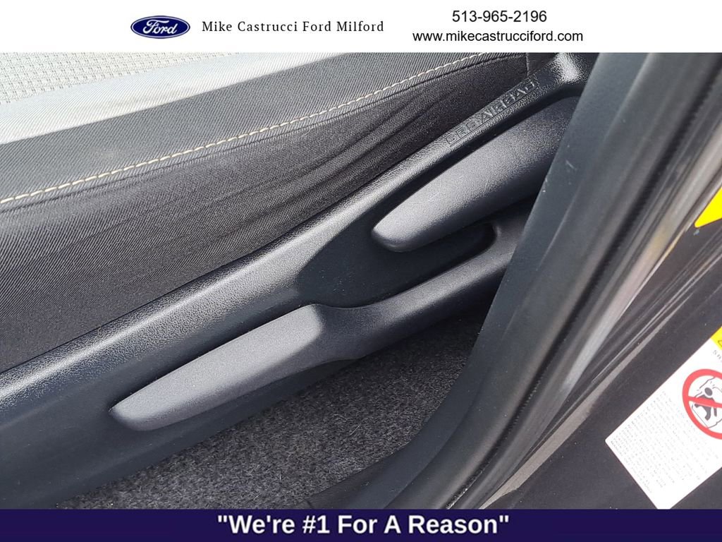 Used 2018 Toyota RAV4 XLE image 22