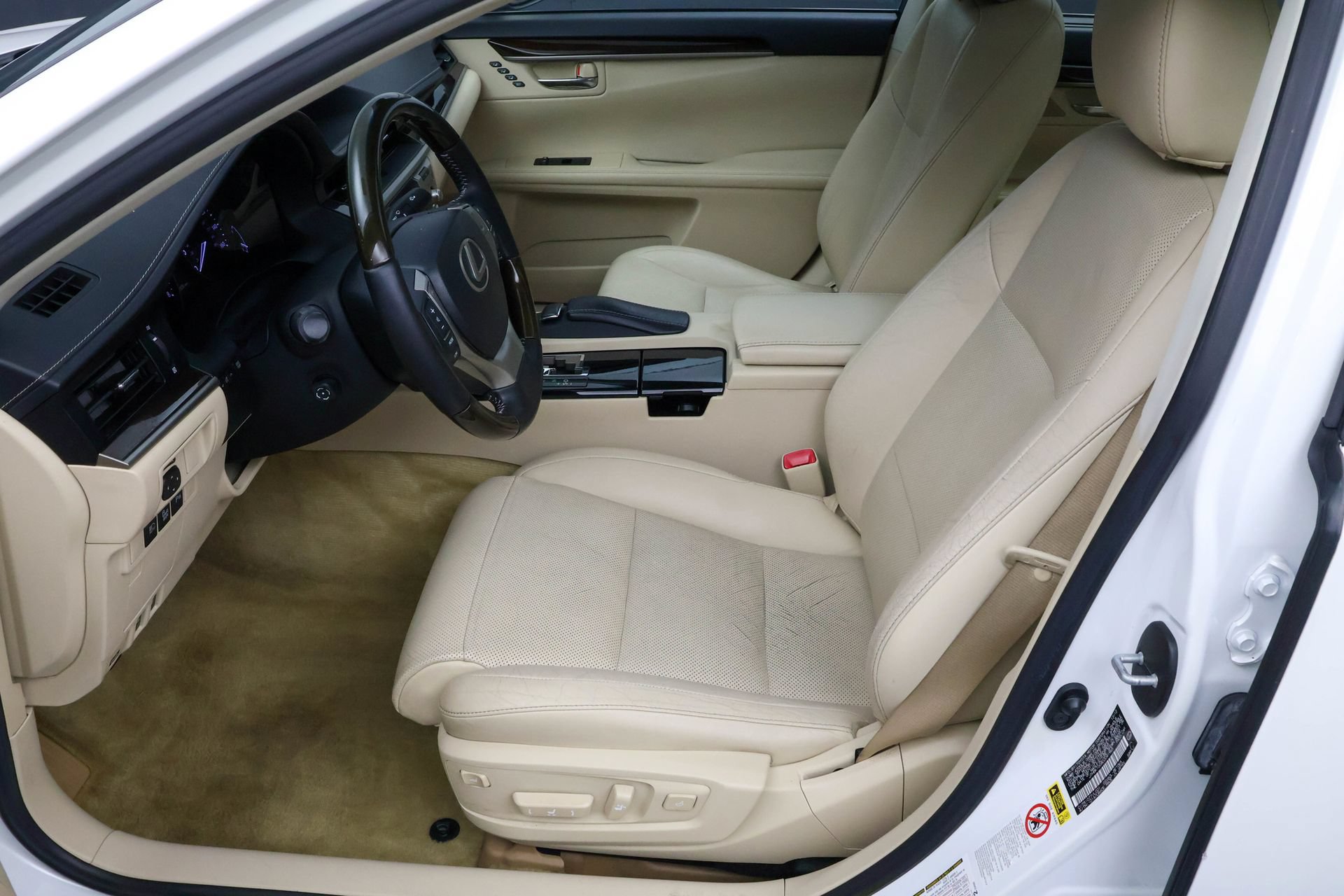 Used 2013 Lexus ES 350 FWD image 6