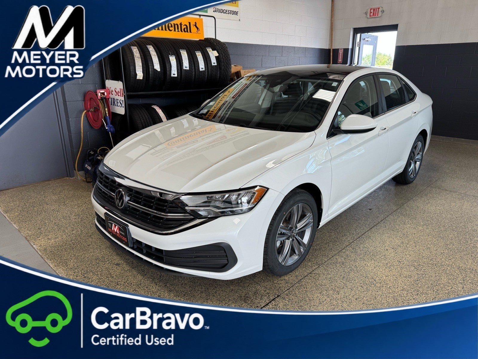 Used 2024 Volkswagen Jetta SE w/ Panoramic Sunroof Package FWD image 1