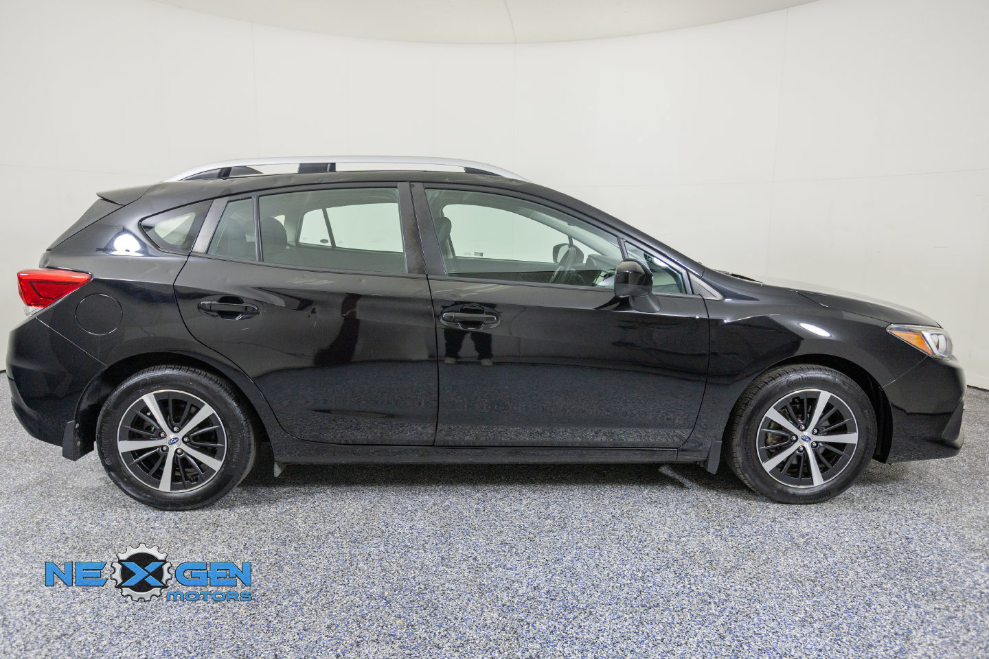 Used 2023 Subaru Impreza 2.0i Premium AWD/4WD image 9