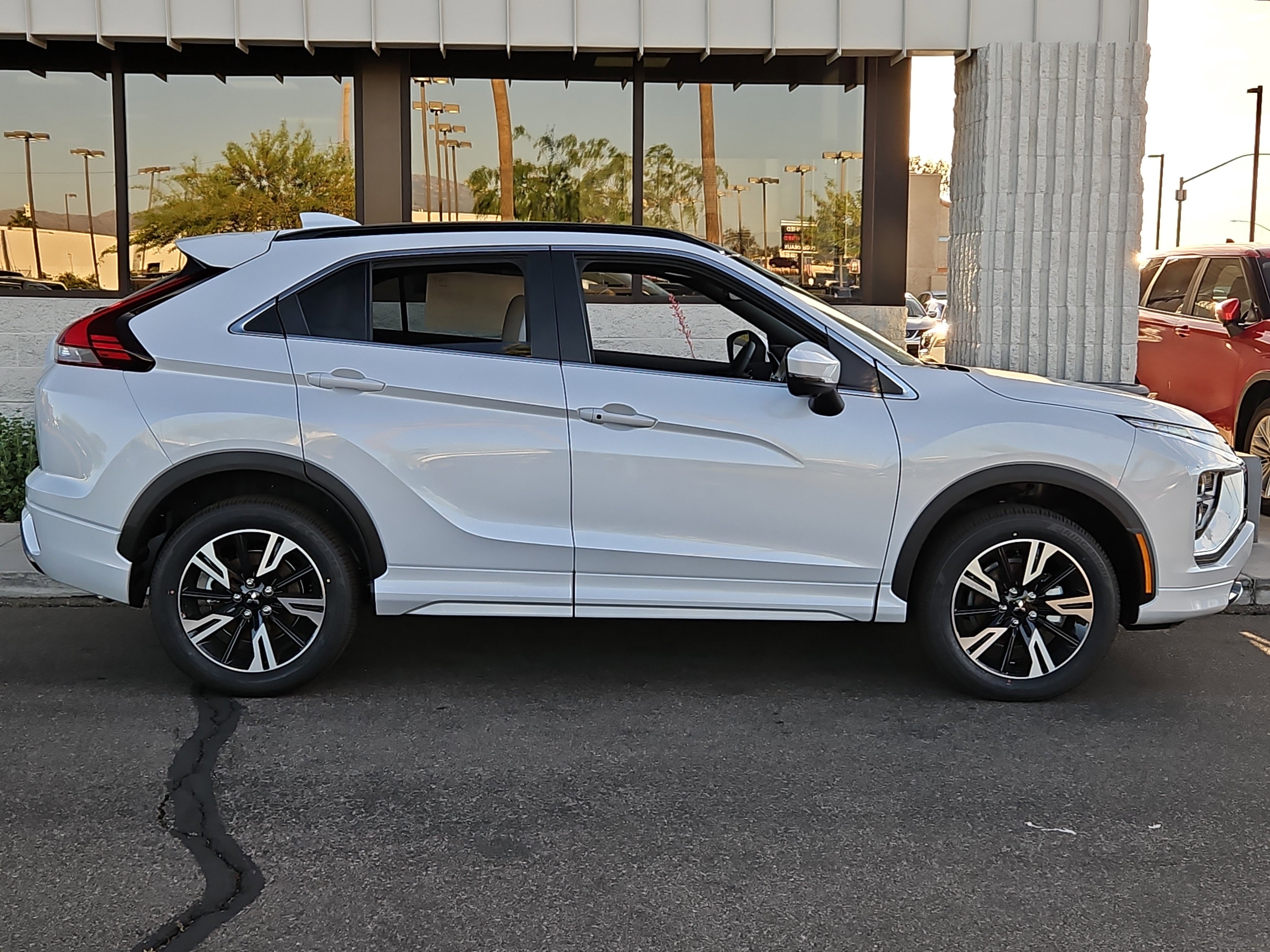 New 2025 Mitsubishi Eclipse Cross SEL image 5