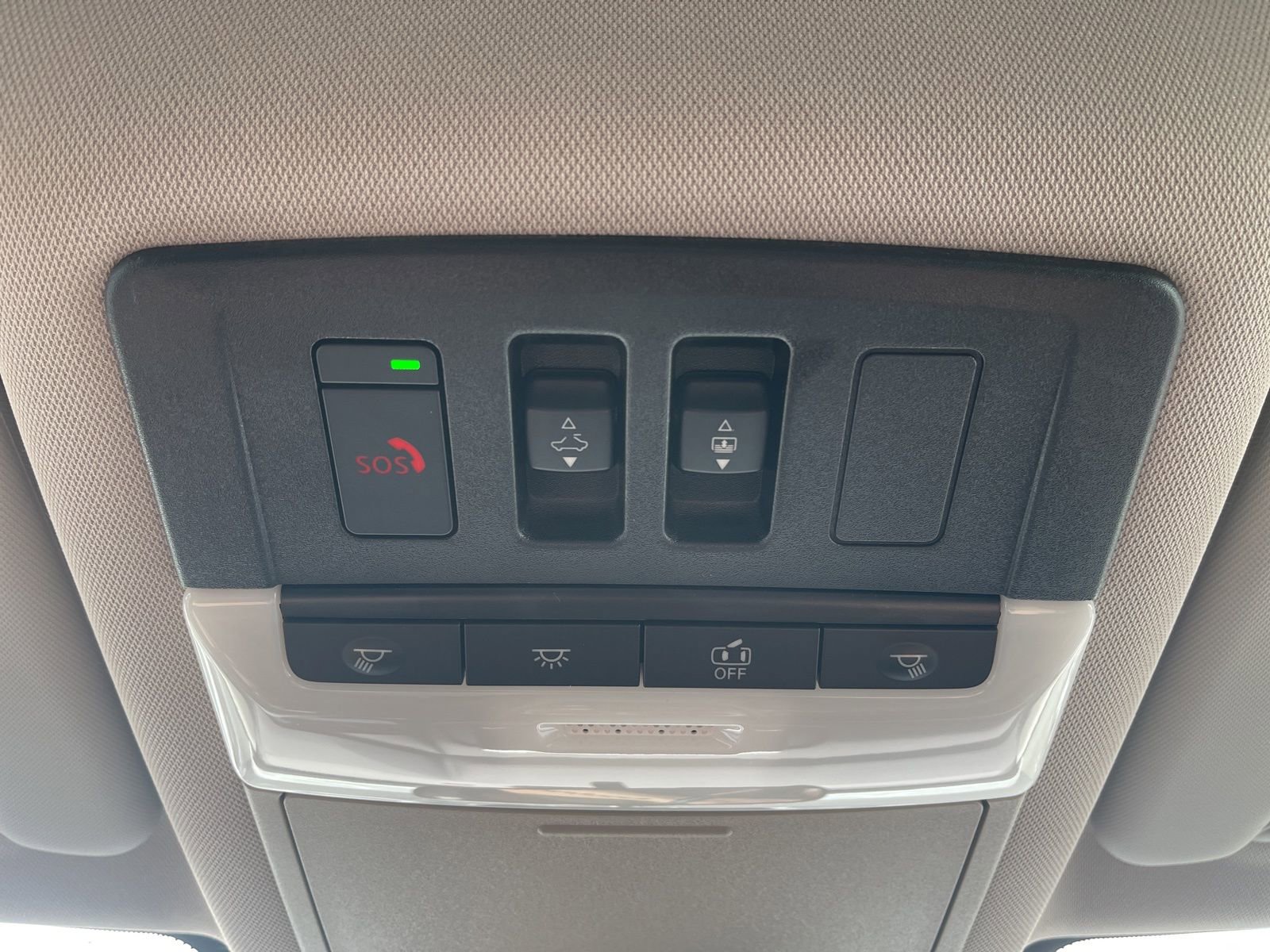 New 2026 Nissan Rogue SV image 22