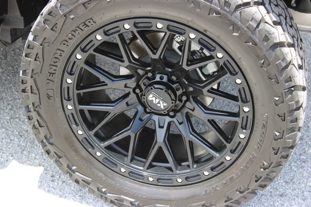 Used 2025 Ford Bronco Outer Banks AWD/4WD image 15
