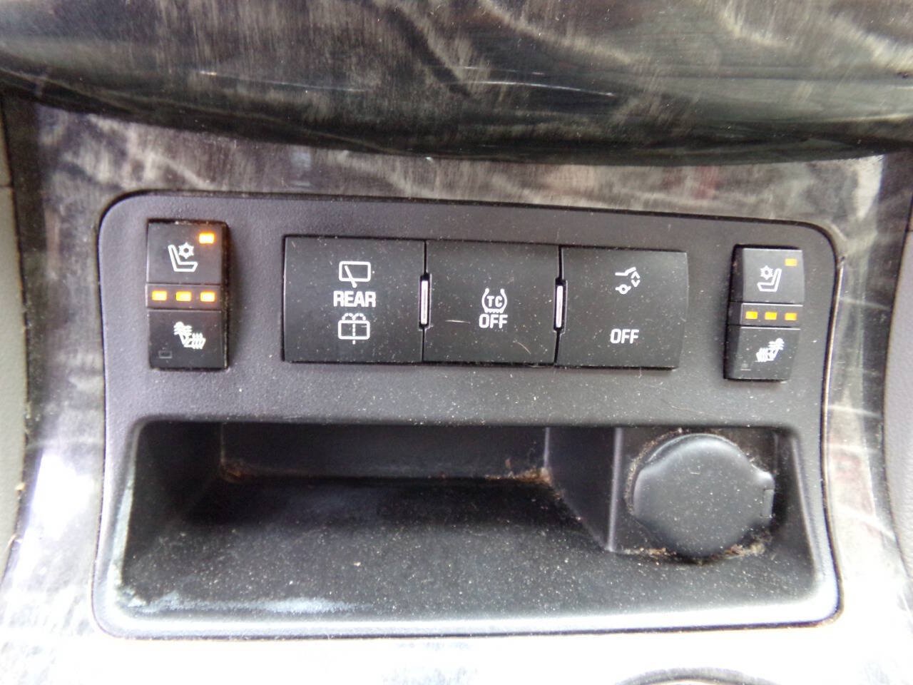 Used 2014 Buick Enclave Premium FWD image 35