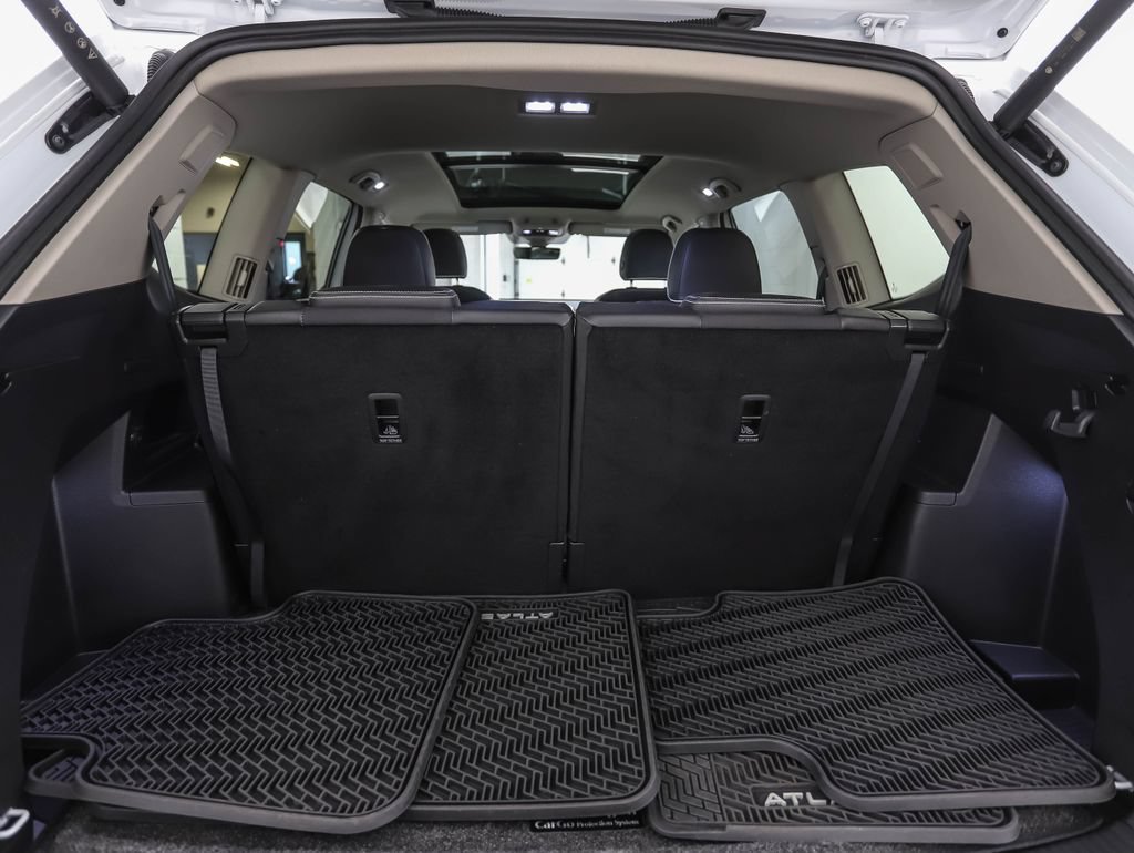 Used 2024 Volkswagen Atlas SEL Premium R-Line AWD/4WD image 26