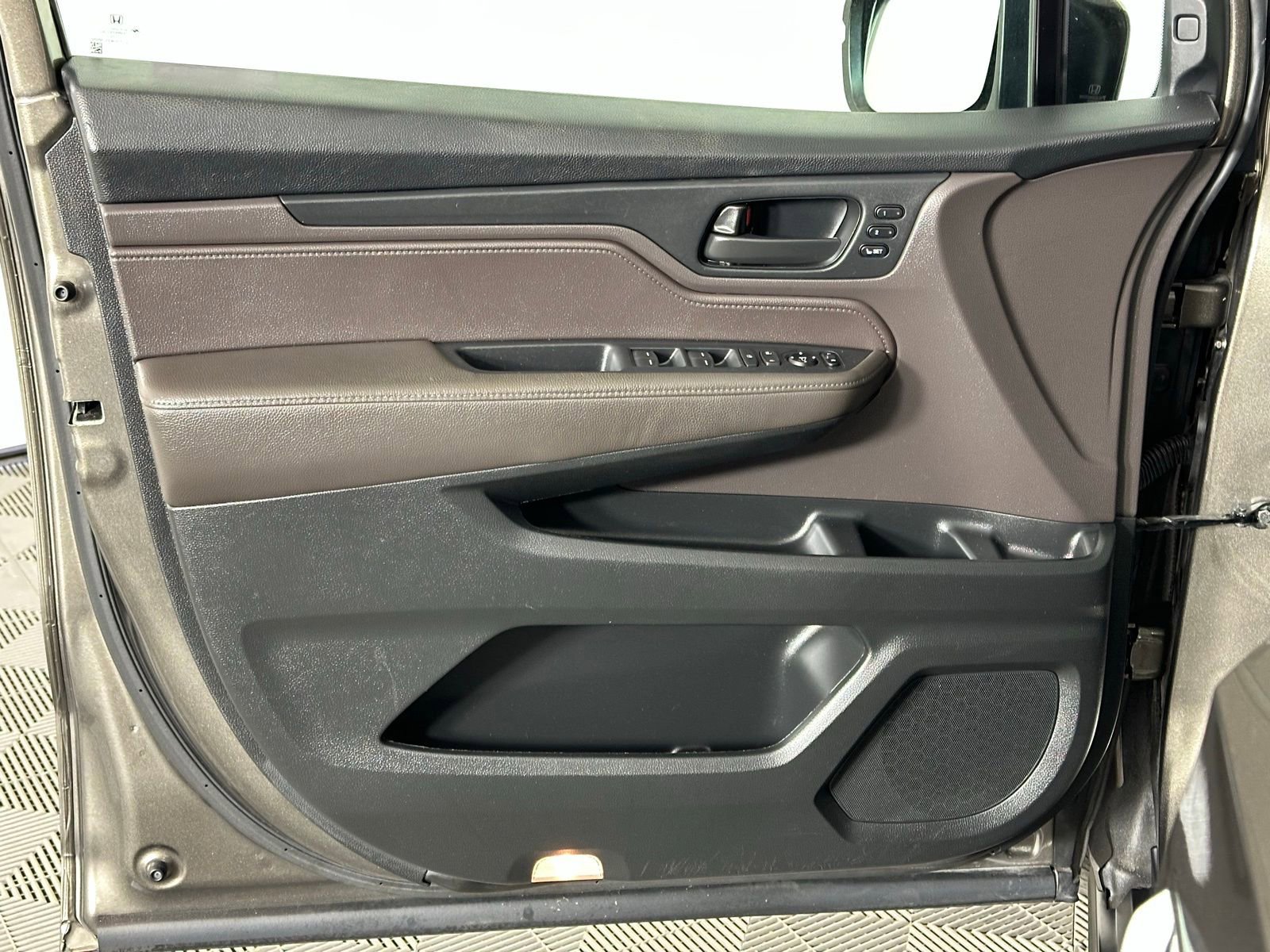 Used 2020 Honda Odyssey EX-L image 37