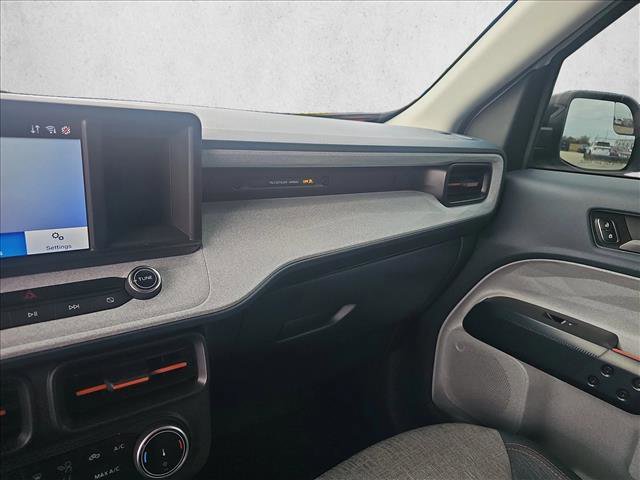 Certified 2024 Ford Maverick XLT image 12