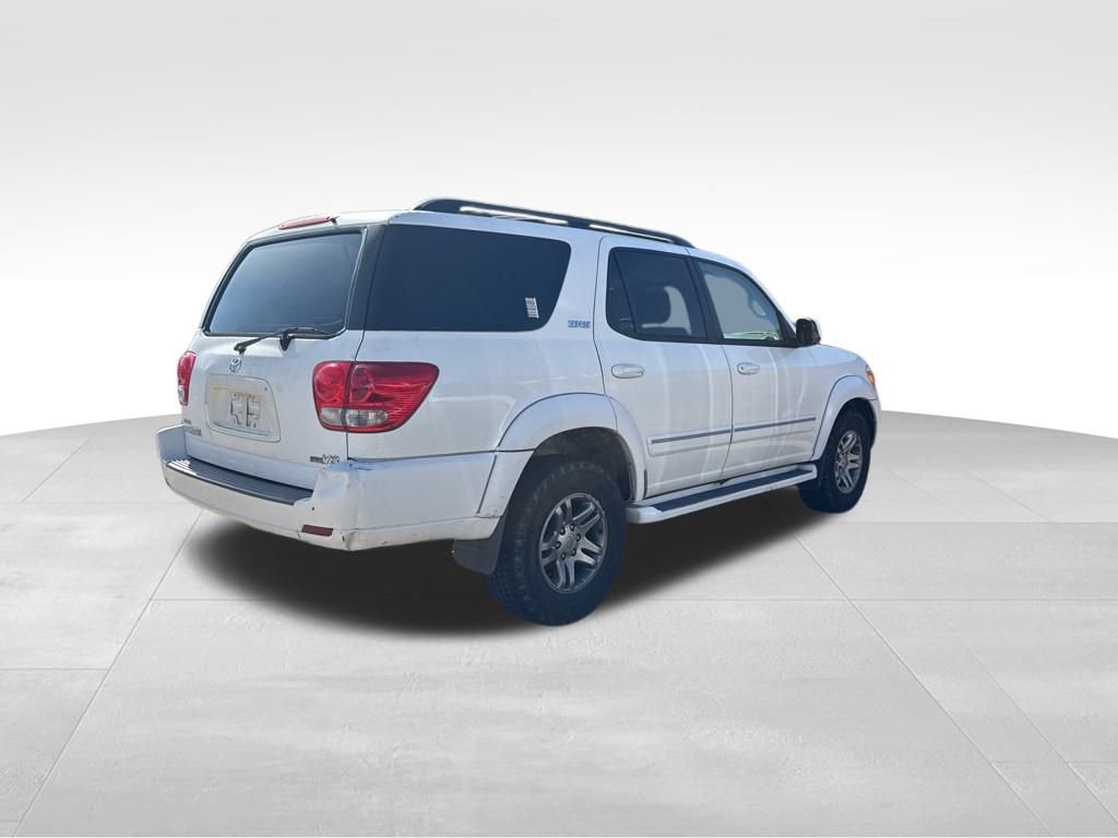 Used 2005 Toyota Sequoia SR5 image 8
