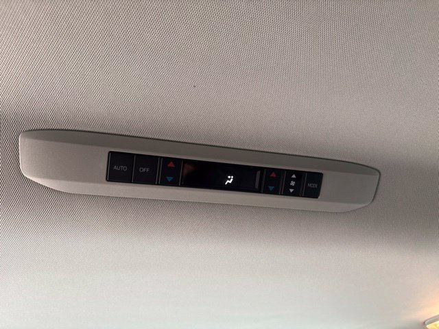 Used 2023 Toyota Sienna XLE w/ XLE Plus Package AWD/4WD image 28