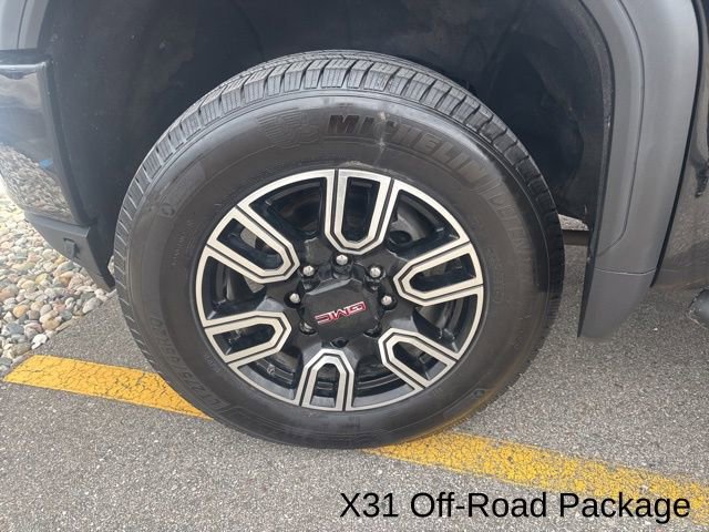 Used 2022 GMC Sierra 2500 AT4 w/ AT4 Preferred Package image 25