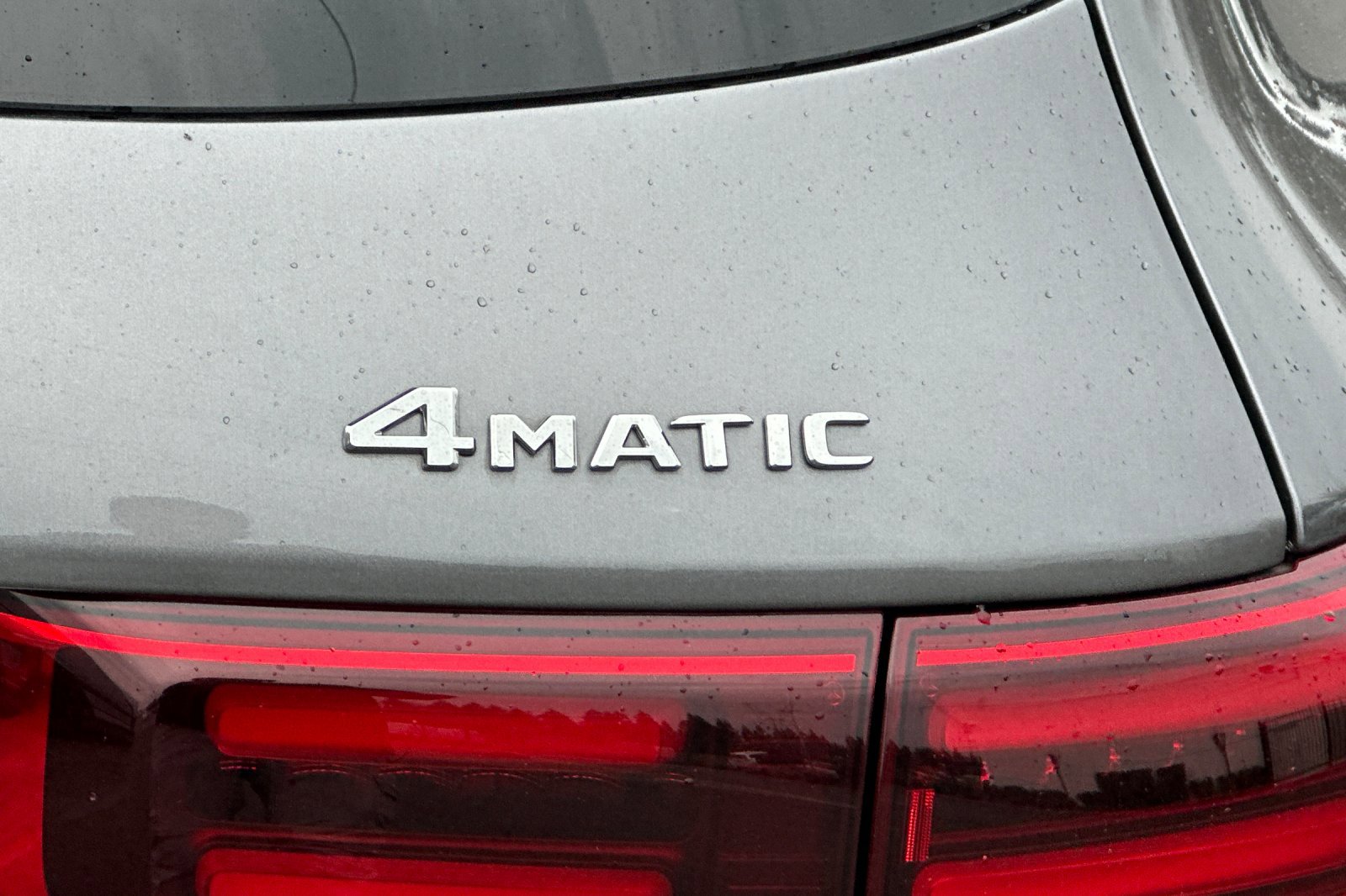 Certified 2025 Mercedes-Benz GLB 250 4MATIC image 27