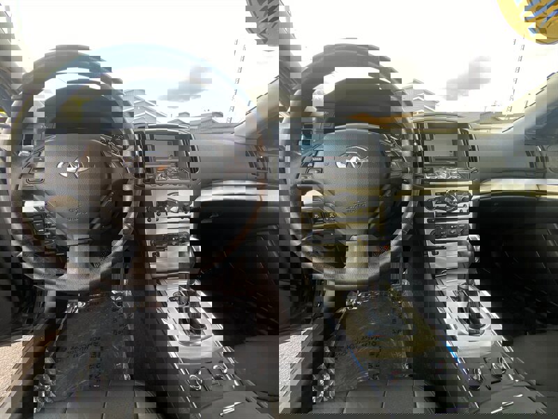 Used 2015 INFINITI Q60 Sport w/ Premium Package image 21