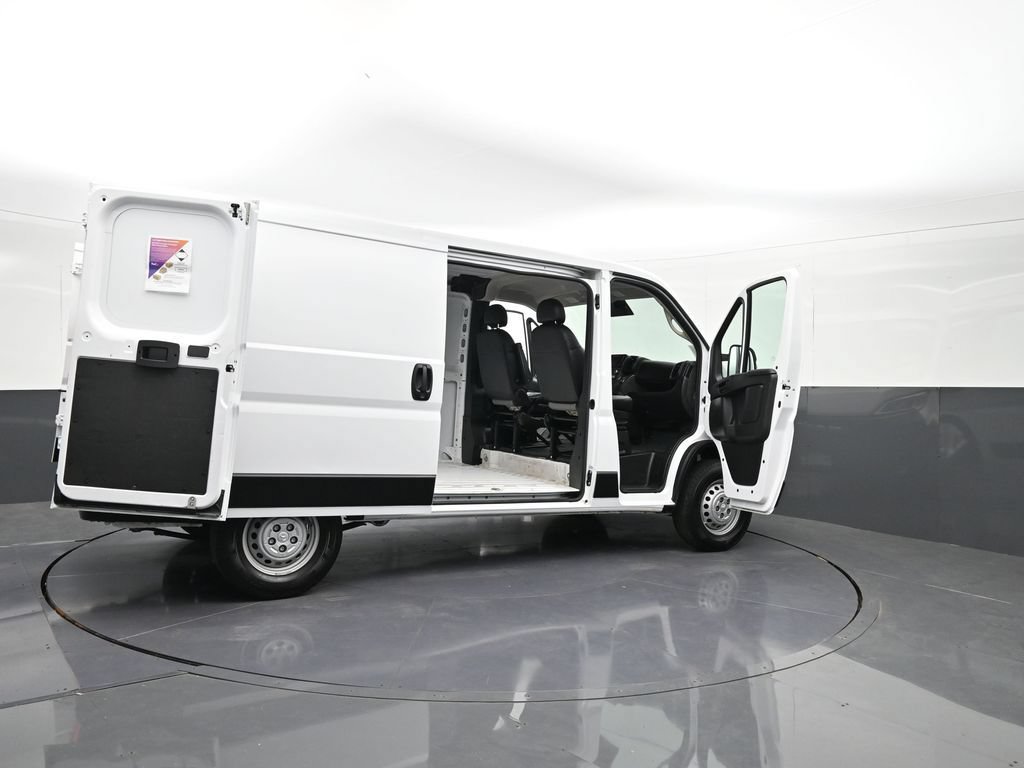 Used 2025 RAM ProMaster 2500 w/ Convenience Group FWD image 42