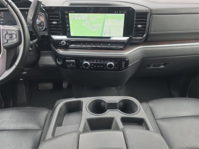 Used 2025 GMC Sierra 1500 SLT image 9