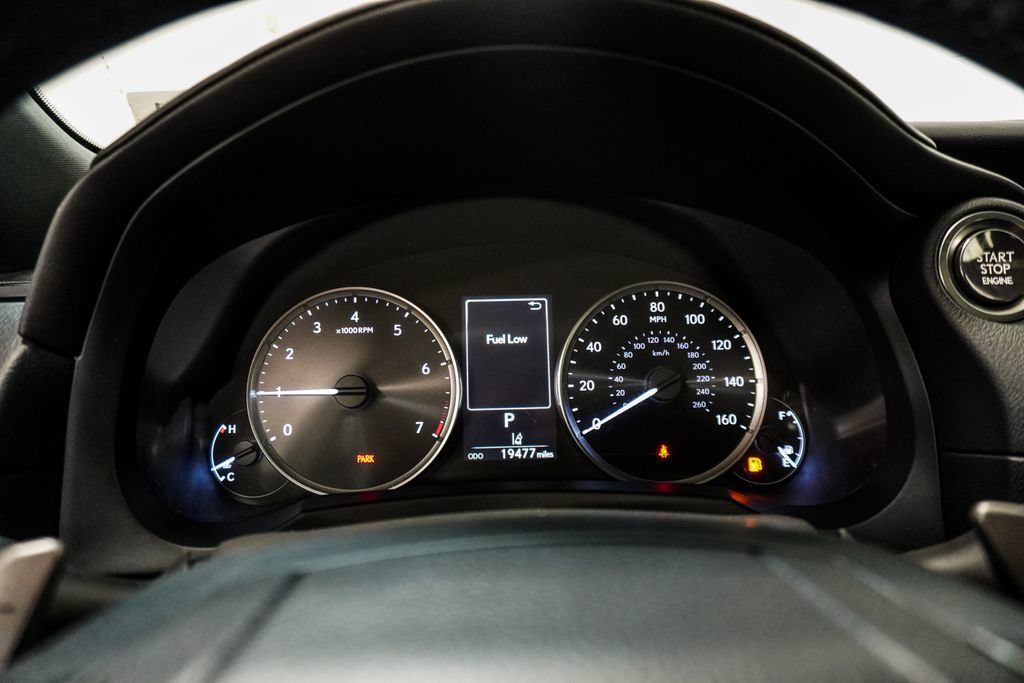Used 2024 Lexus IS 350 F Sport RWD image 32