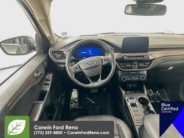 Used 2020 Ford Escape Titanium w/ Titanium Premium Package 2.0 AWD/4WD image 28