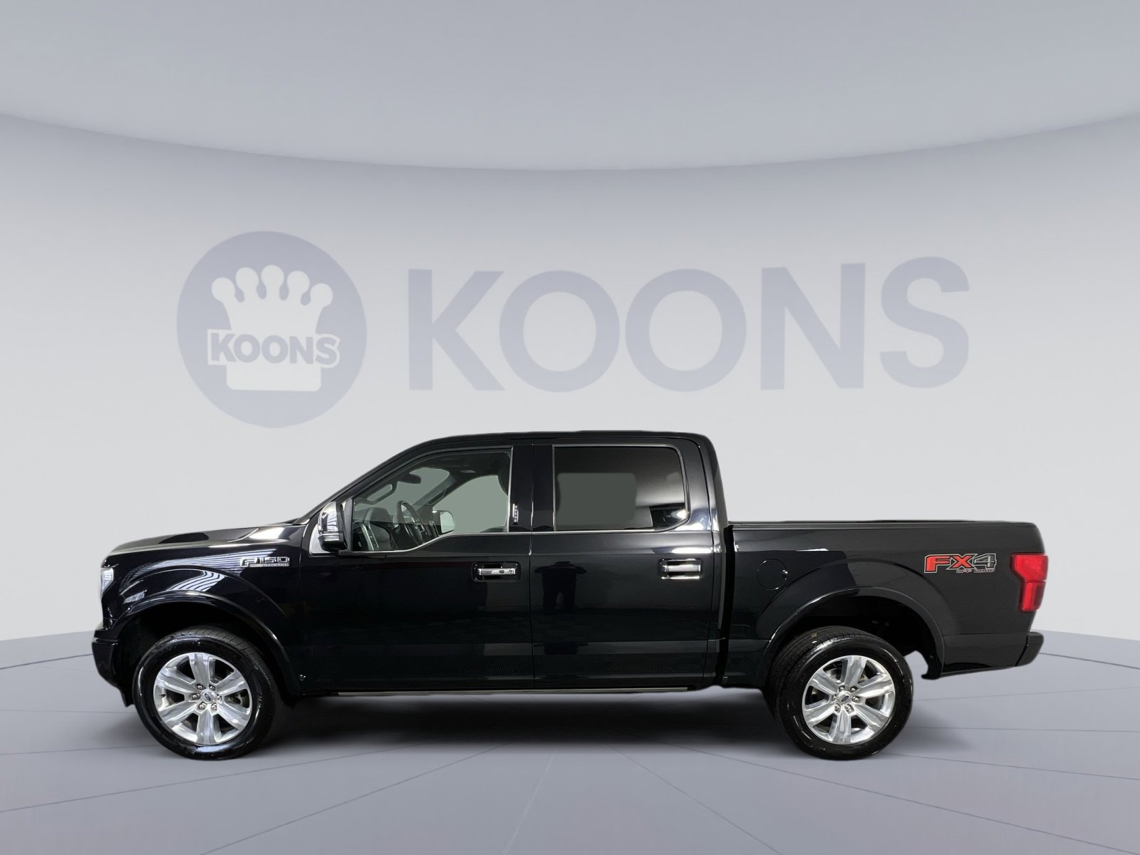 Used 2020 Ford F150 Platinum w/ Equipment Group 701A Luxury image 2