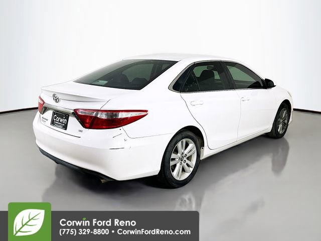 Used 2015 Toyota Camry SE image 7