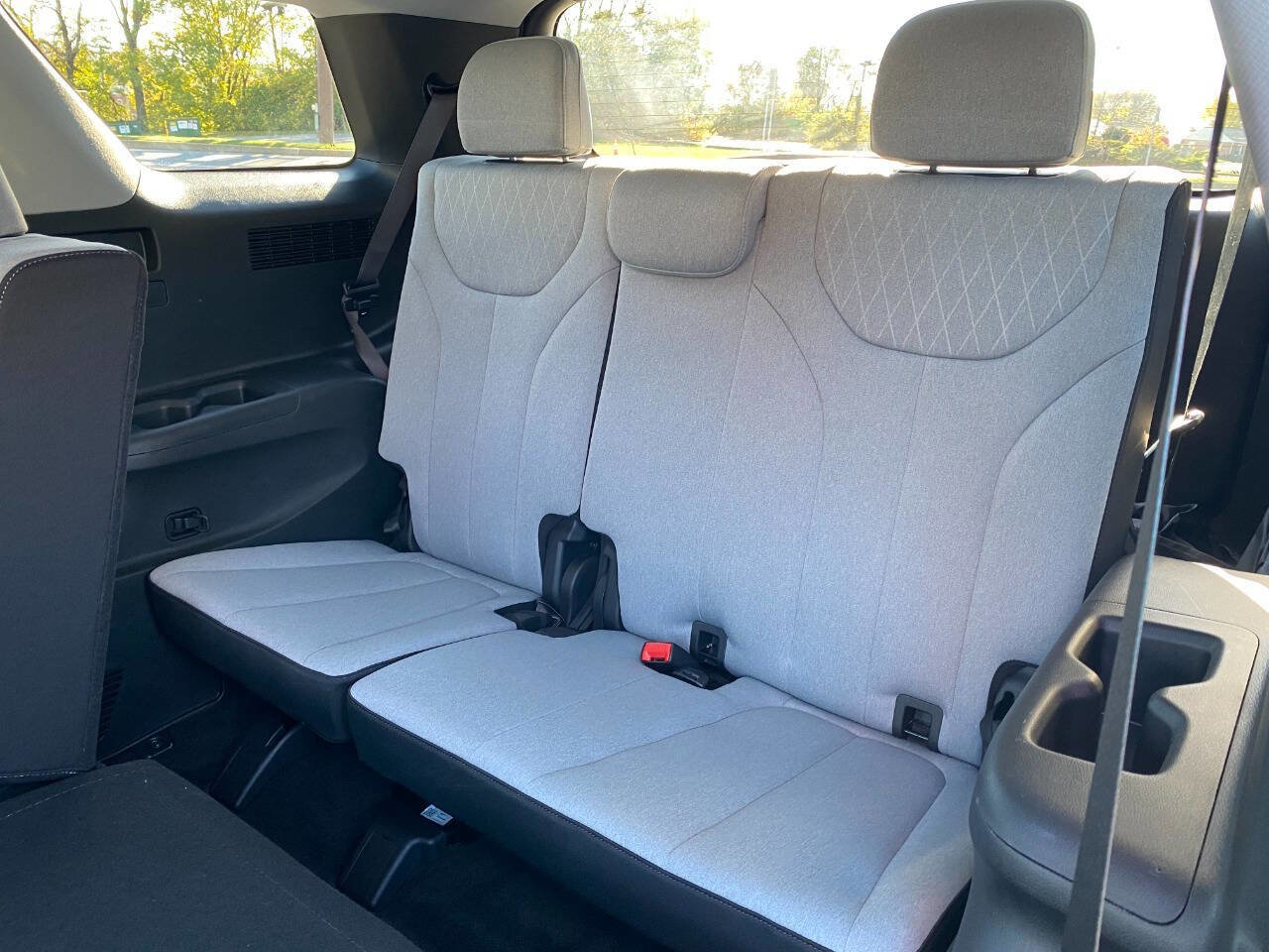 Used 2021 Hyundai Palisade SE image 24