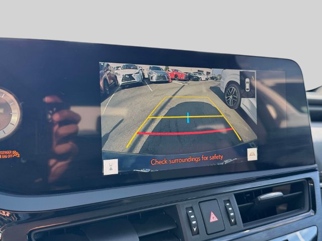 Certified 2023 Lexus ES 350 w/ Premium Package FWD image 33