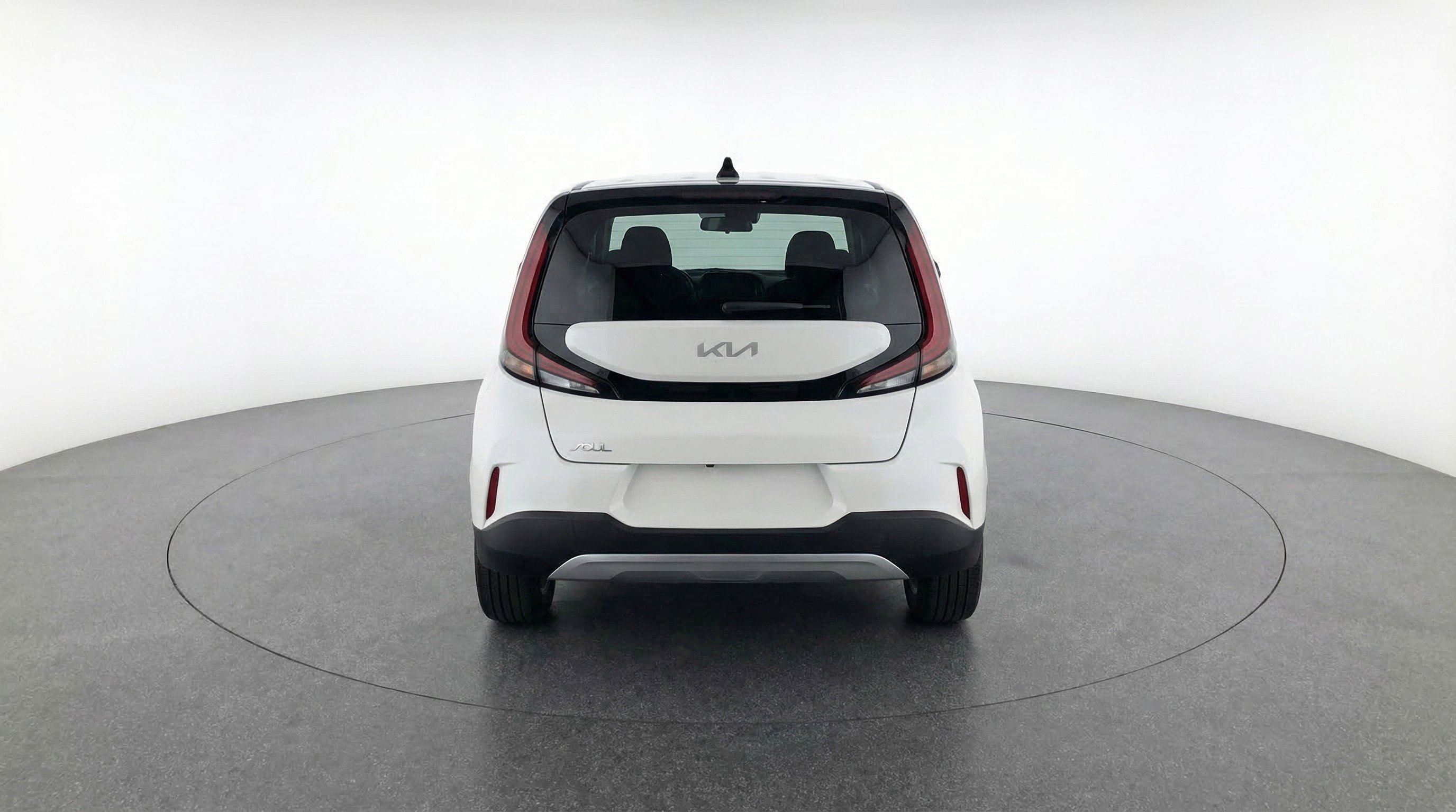 Used 2025 Kia Soul LX w/ LX Technology Package FWD image 7