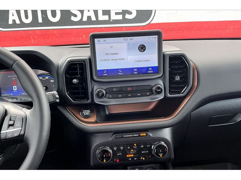 Used 2024 Ford Bronco Sport Outer Banks w/ Tech Package image 7