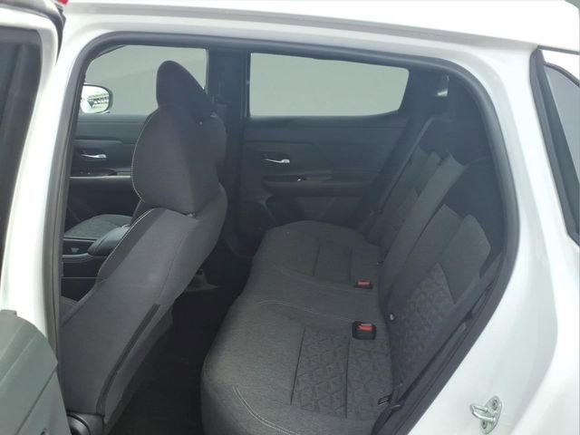 Certified 2025 Nissan Kicks SV AWD/4WD image 25