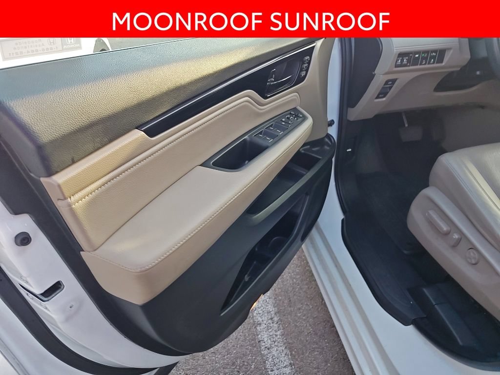 Used 2020 Honda Odyssey Elite image 6