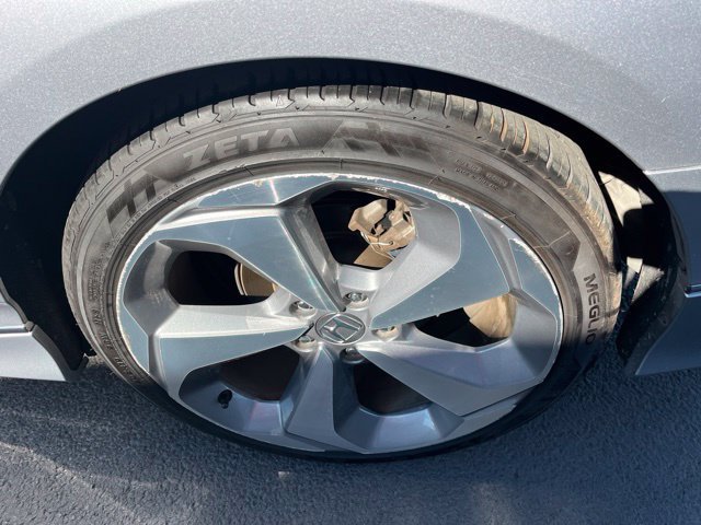 Used 2018 Honda Accord Touring image 23