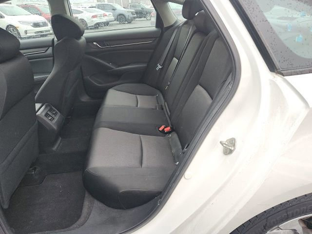 Used 2018 Honda Accord EX image 14