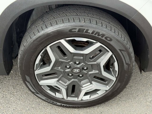 Used 2023 Hyundai Santa Fe Limited AWD/4WD image 7