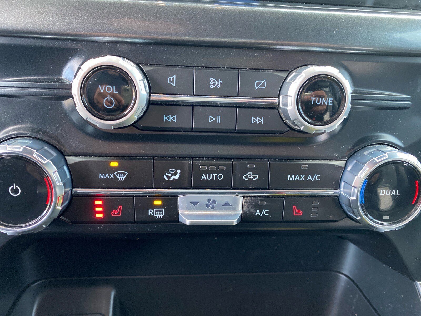 Used 2023 Ford F150 XLT w/ Equipment Group 302A High image 15