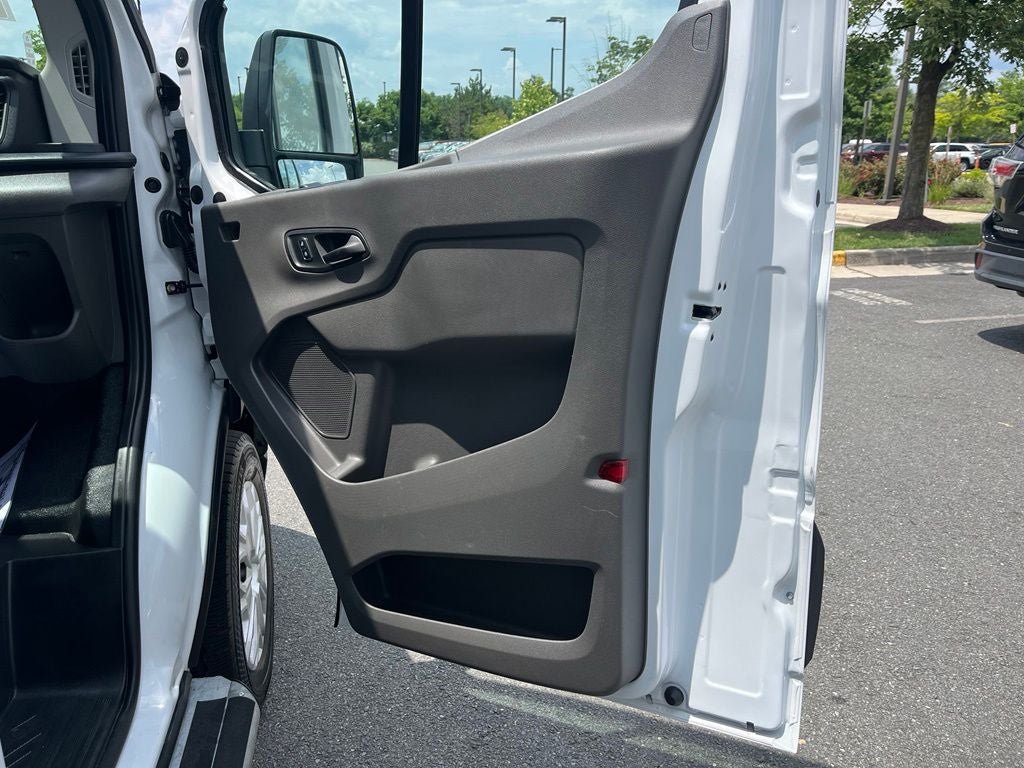 Used 2025 Ford Transit 250 Low Roof w/ Exterior Upgrade Package RWD image 14