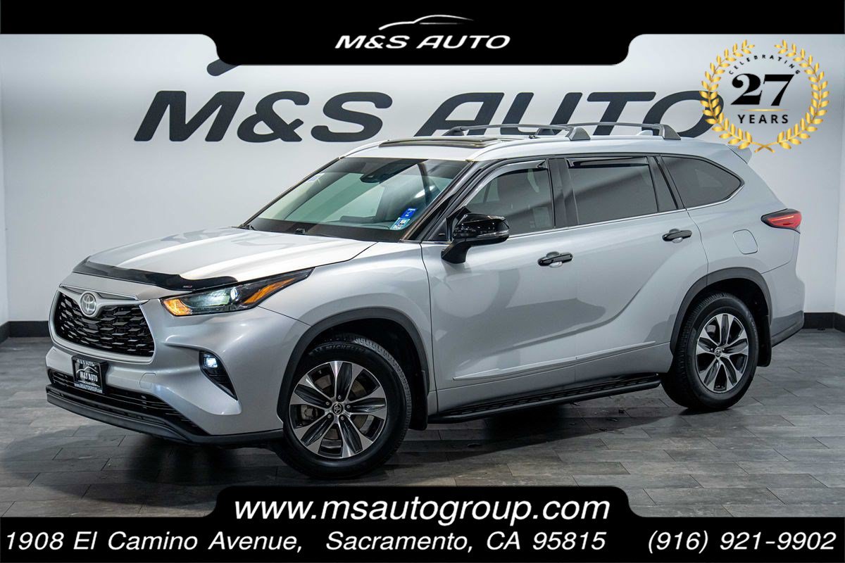 Used 2022 Toyota Highlander XLE